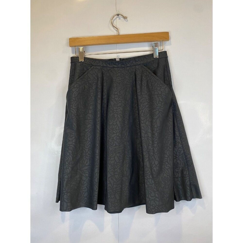 lululemon athletica Black Floral-Textured A-Line Skirt
